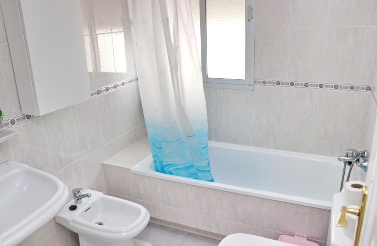 Apartamento La Fuente Conil De La Frontera Exteriör bild